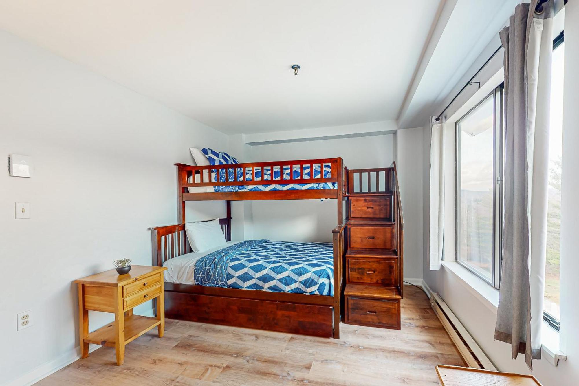Mountain Green Killington Room photo
