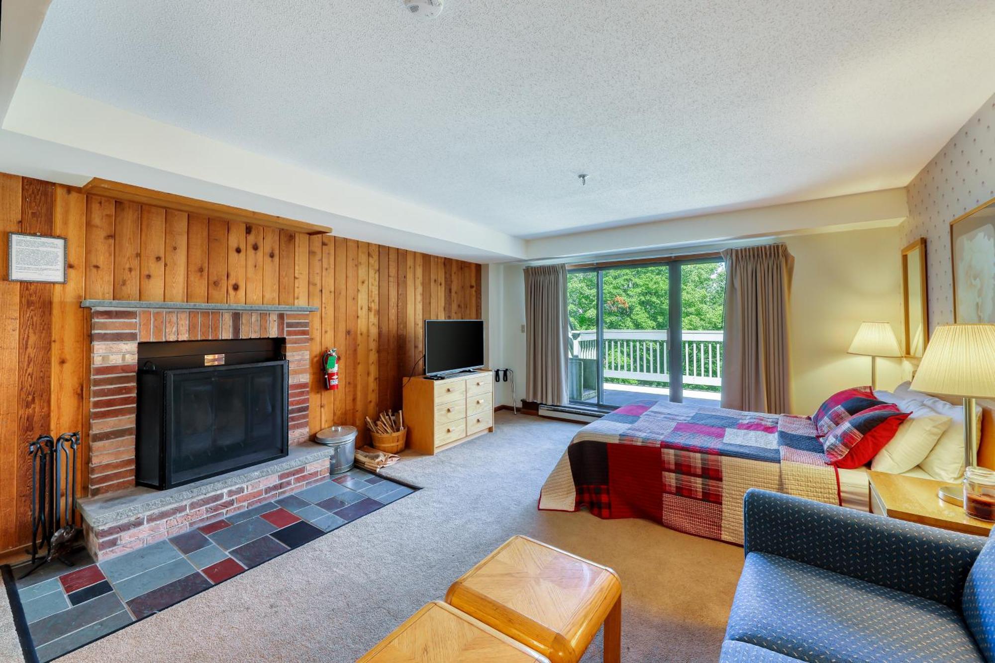 Mountain Green Killington Room photo